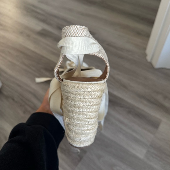 Target Sandals - Picture 3 of 4